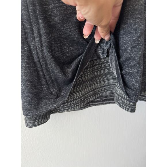 Athleta Women’s Sleeveless Layered Racerback Workout Tank Black Gray Size Small - Picture 7 of 9